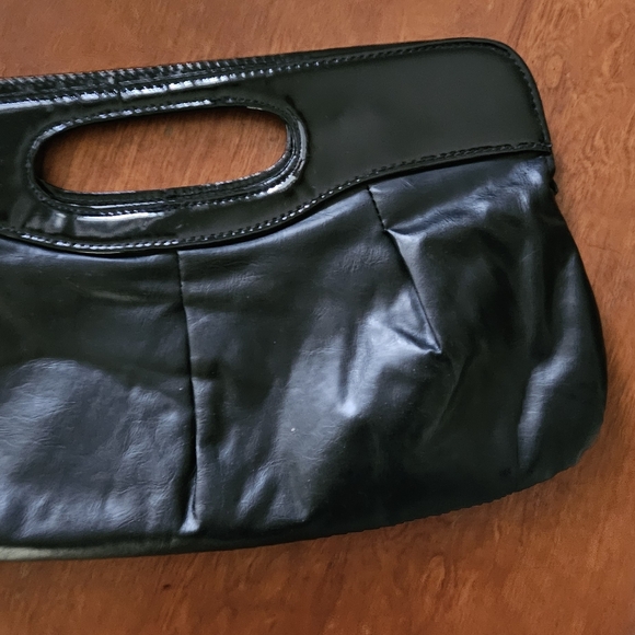 Vintage Handled Black Clutch - Picture 1 of 4